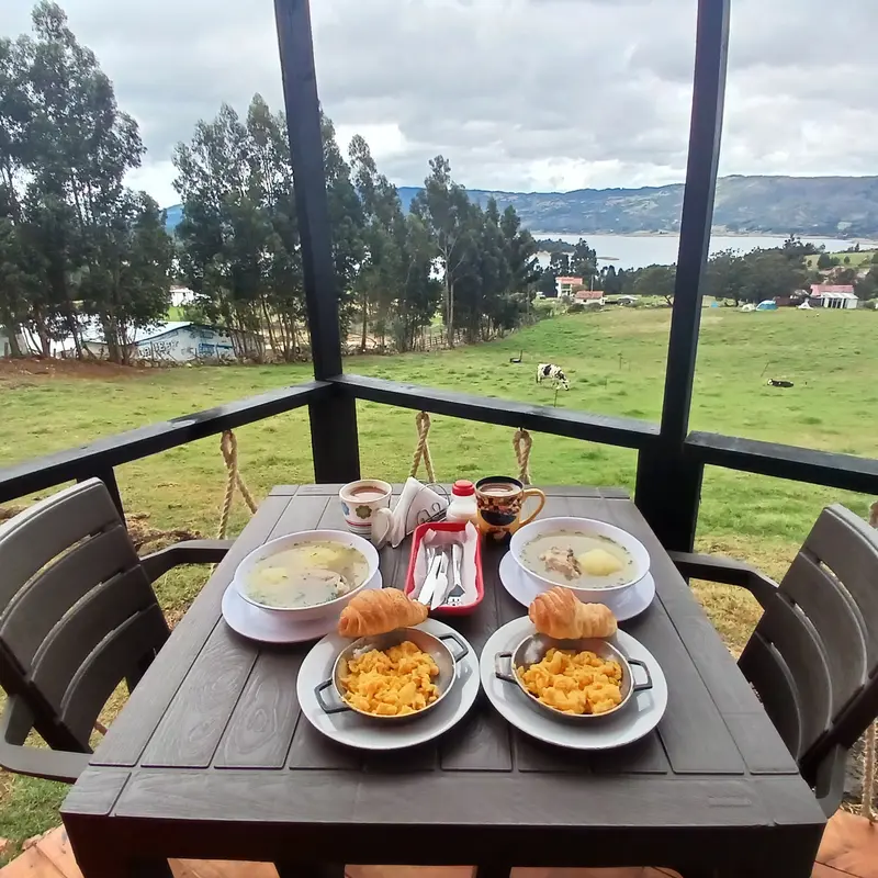 Glamping guatavita