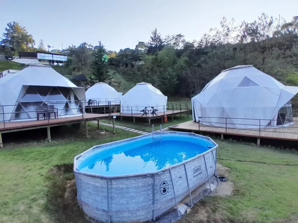 Glamping con Jacuzzi privado,
