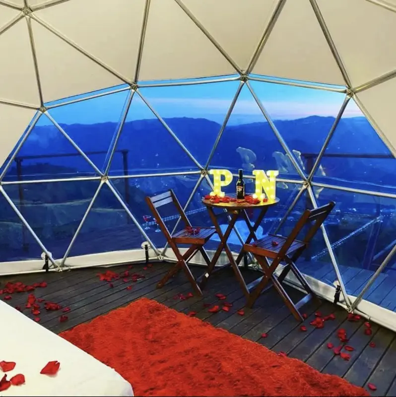 Glamping romántico con Jacuzzi
